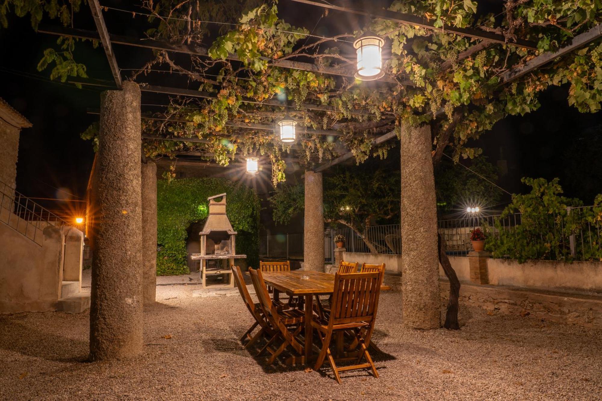 Apartamentos Rurales La Alqueria Del Pilar บาเญเรส เด มาริโอลา ภายนอก รูปภาพ